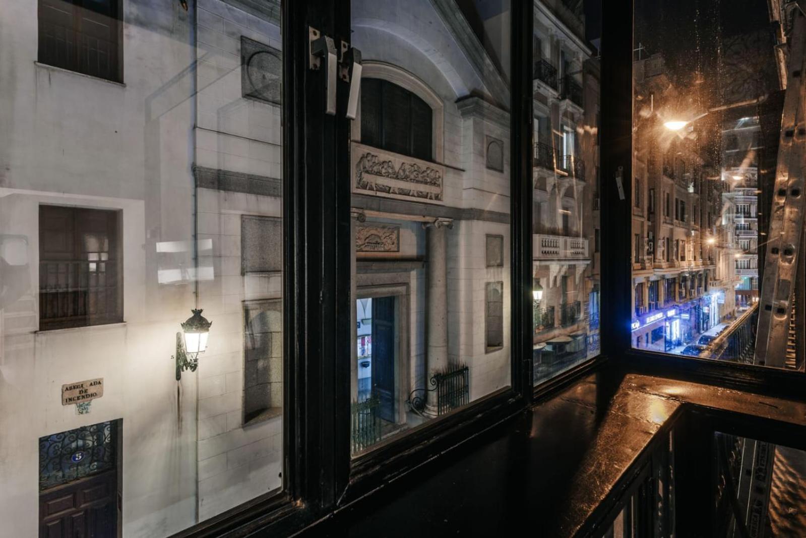 Stunning Apartment Near Gran Via Metro — Fotos 2